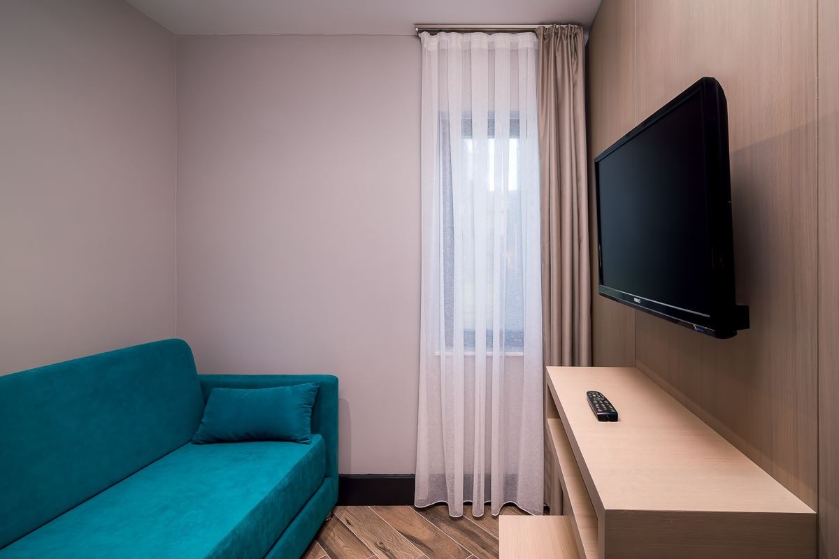 rooms-front-quadro-room