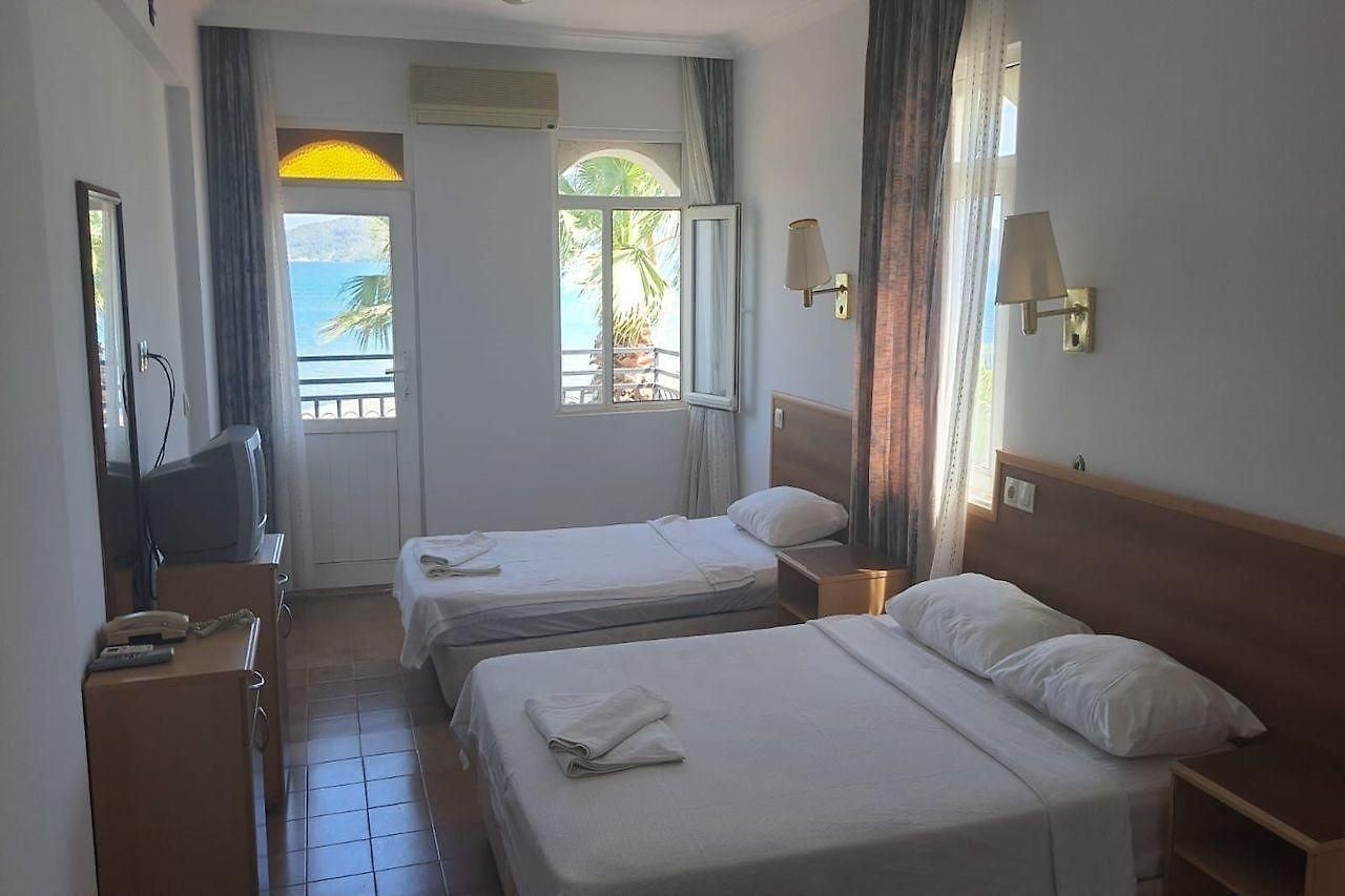 rooms-standard-sea-view-room