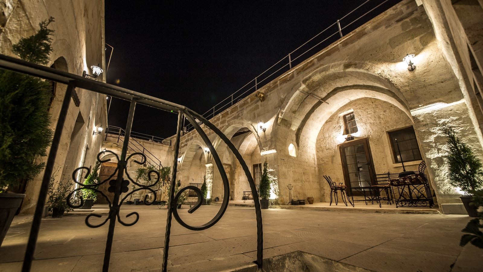 general-main-building