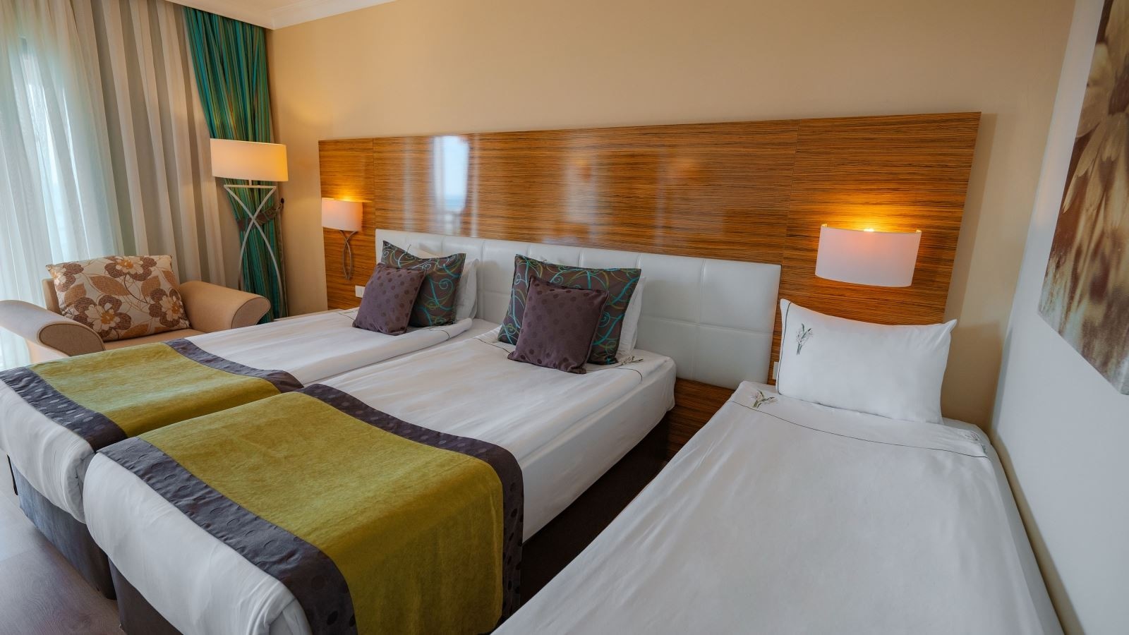 rooms-palace-standard-room-main-building