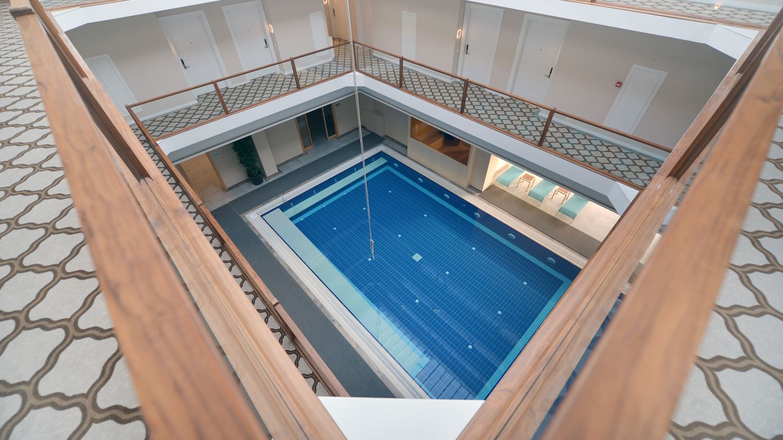 pools-indoor-pool