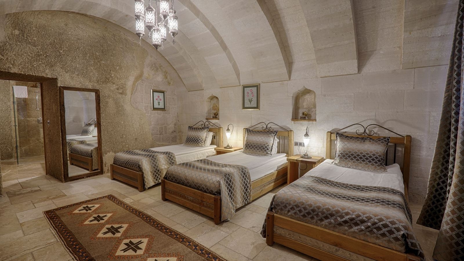 rooms-standard-triple-room