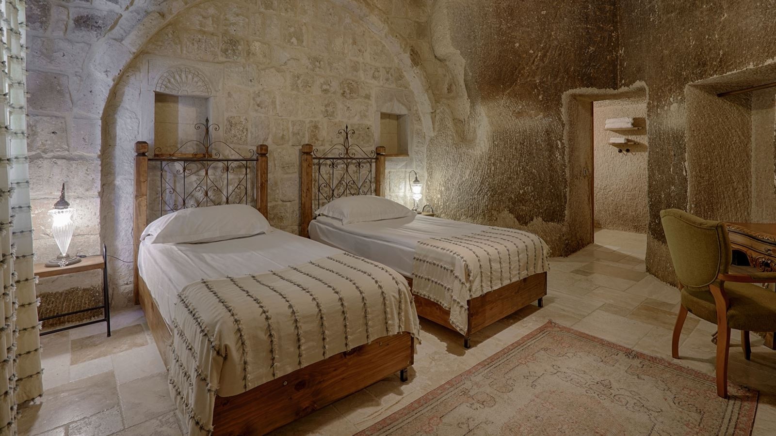 rooms-standart-double-room