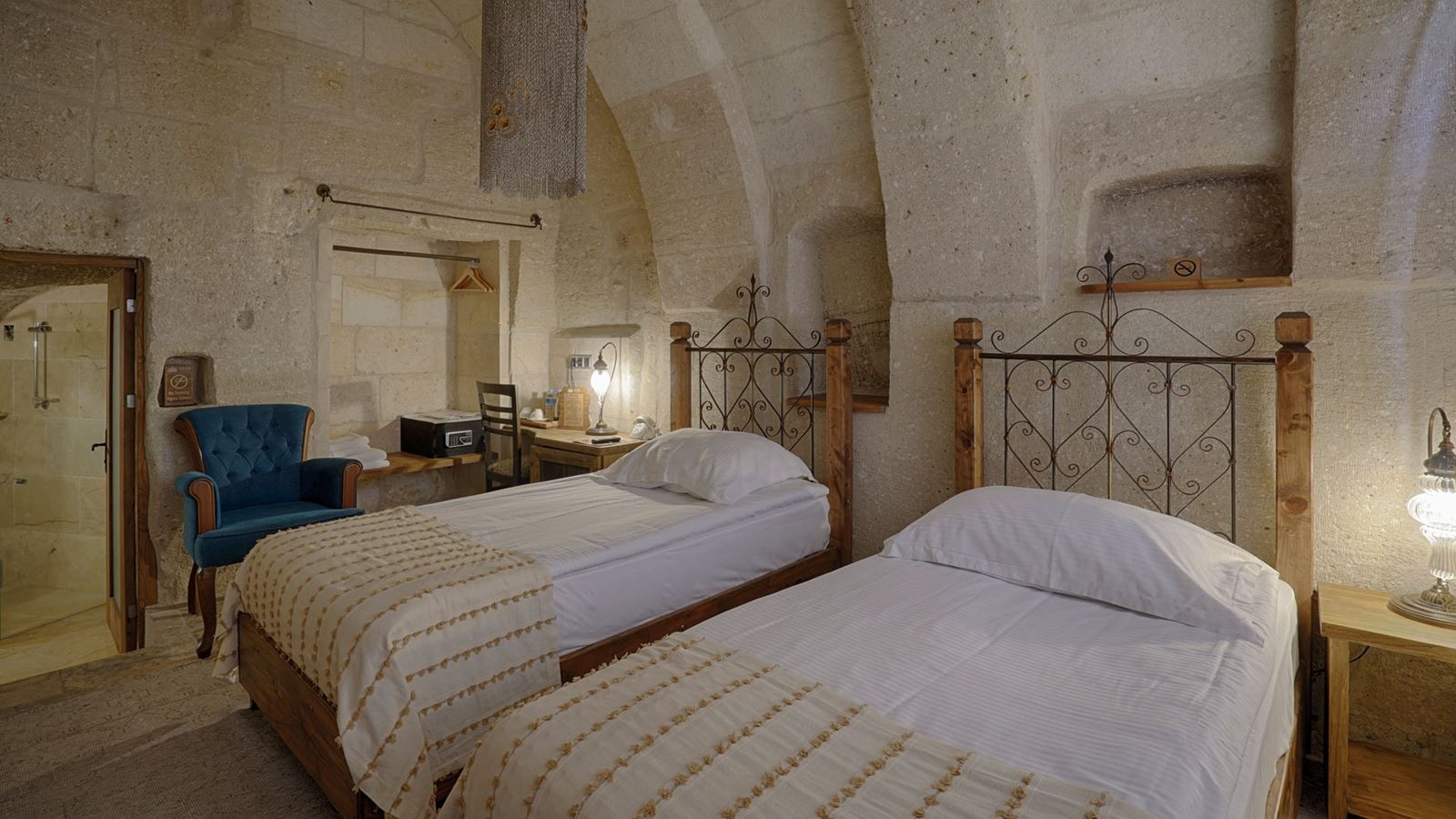 rooms-standart-double-room