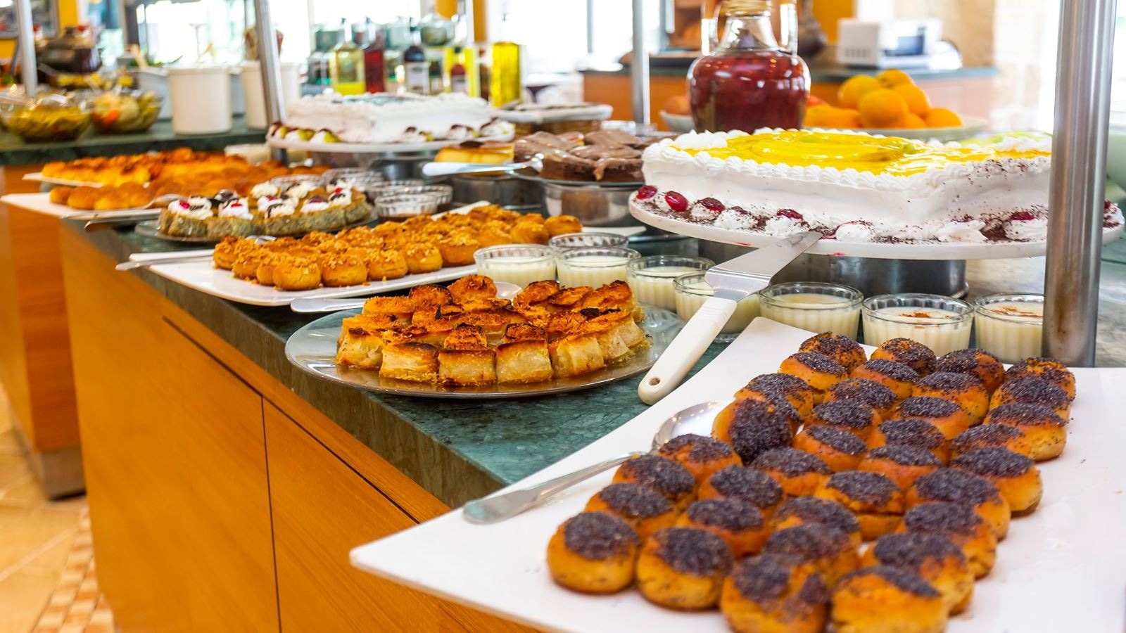 restaurants-restaurant