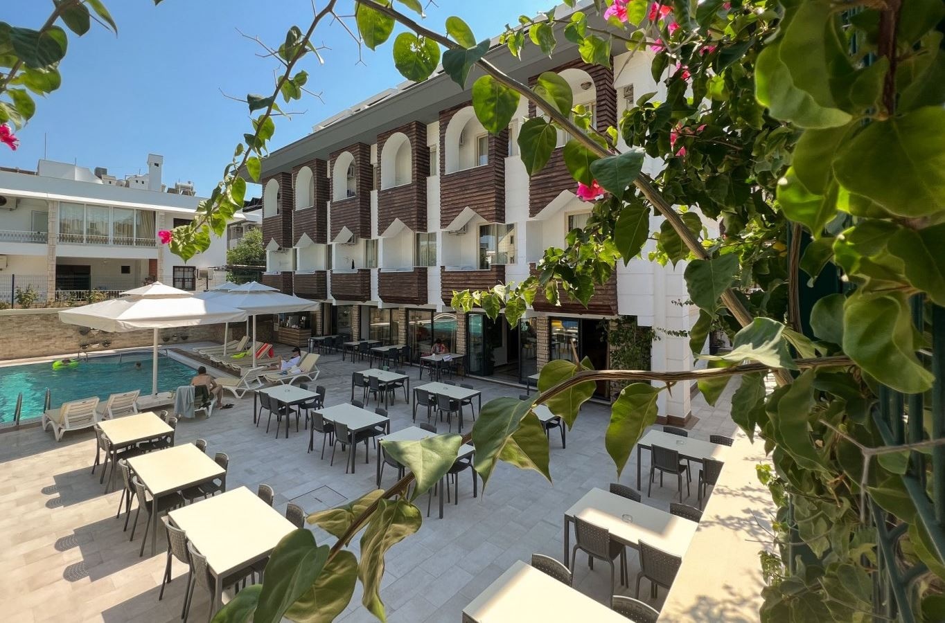 restaurants-main-restaurant