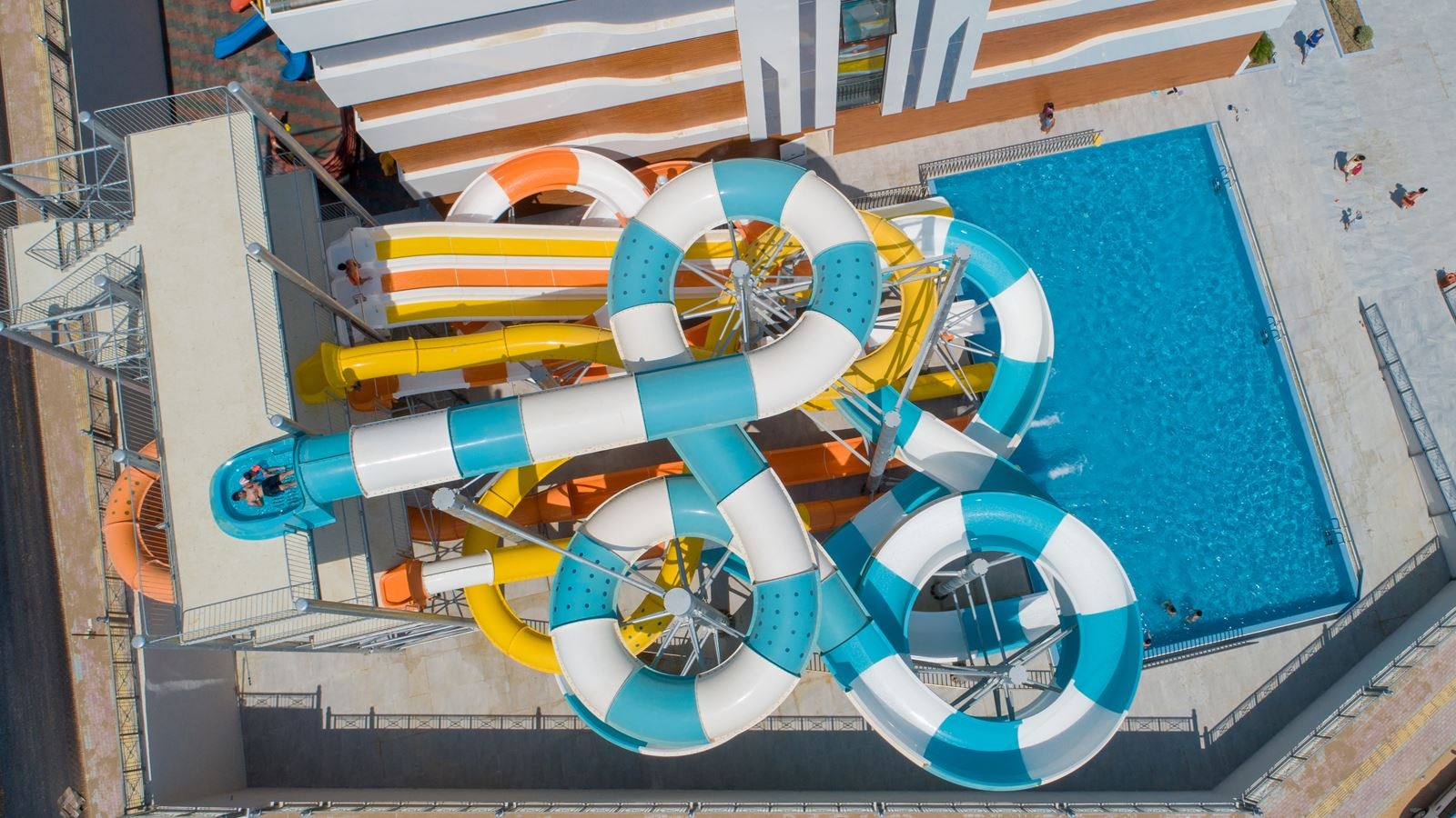 water-park-water-park