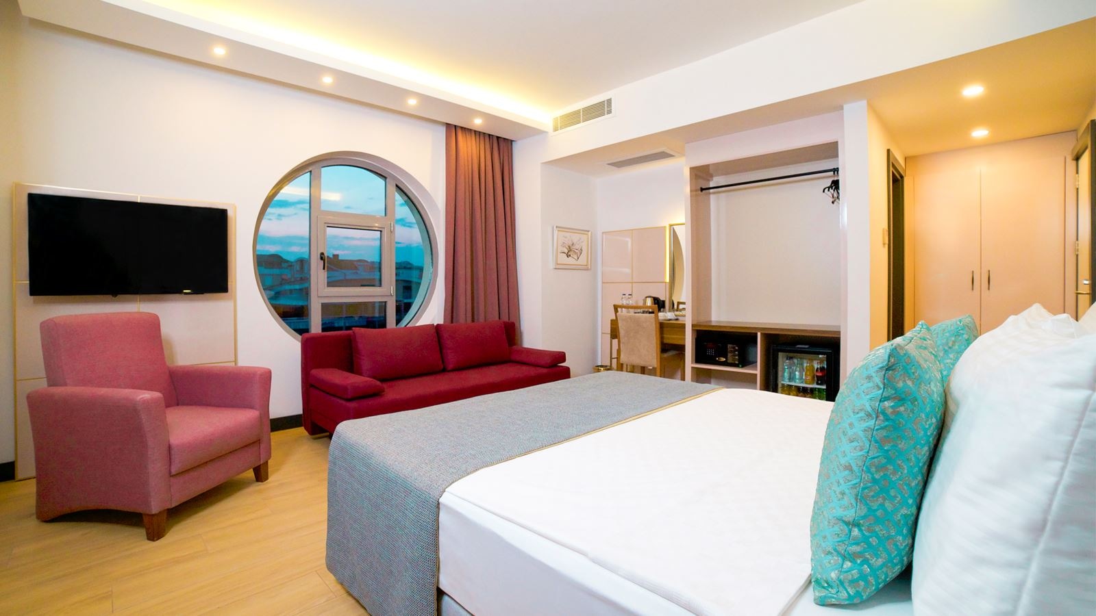 rooms-standard-room-land-view