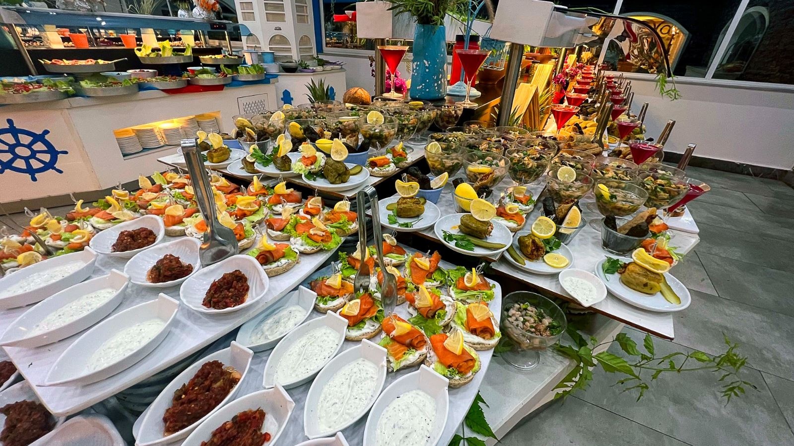 restaurants-main-restaurant