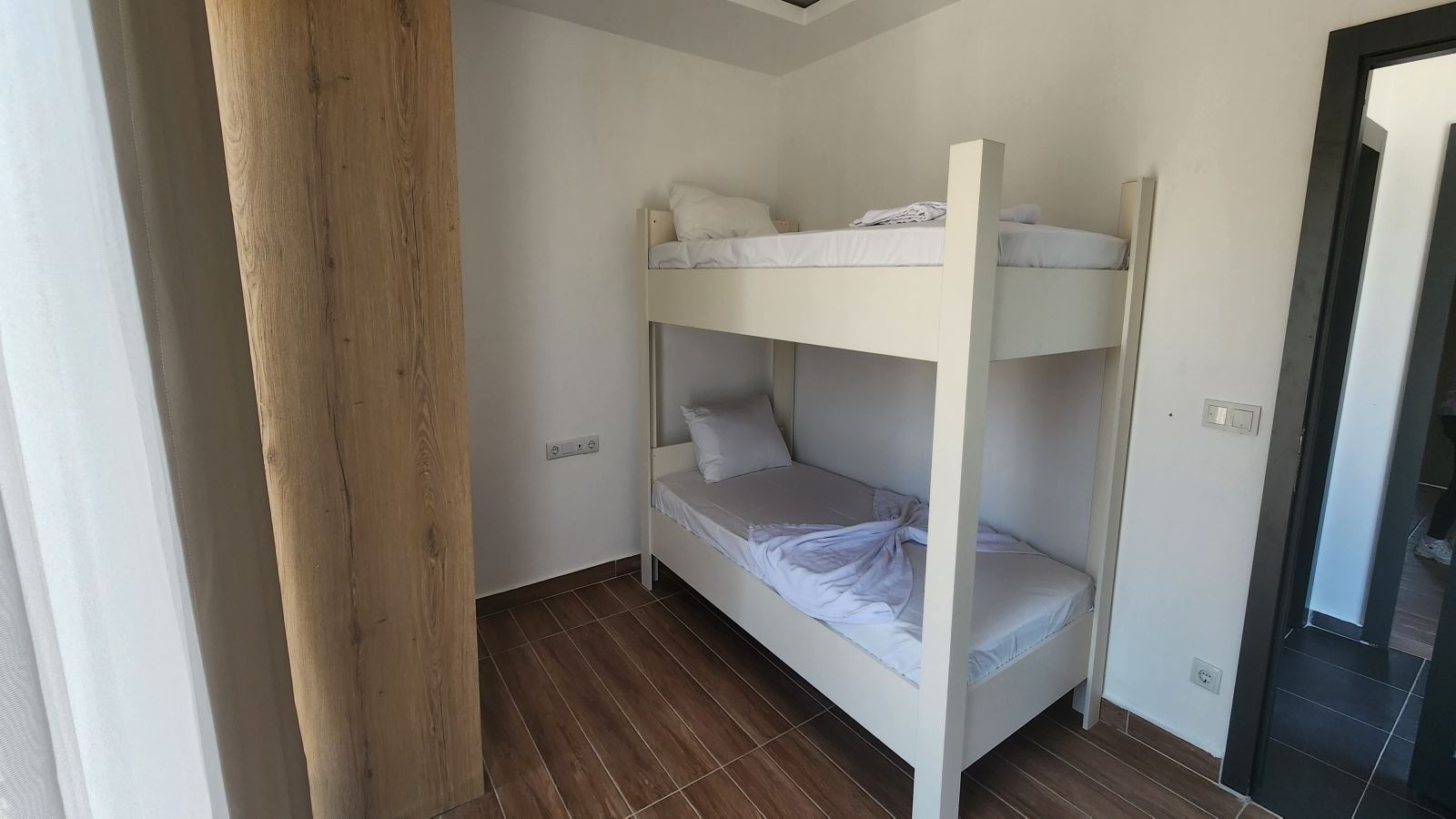 rooms-luxury-beach-suite