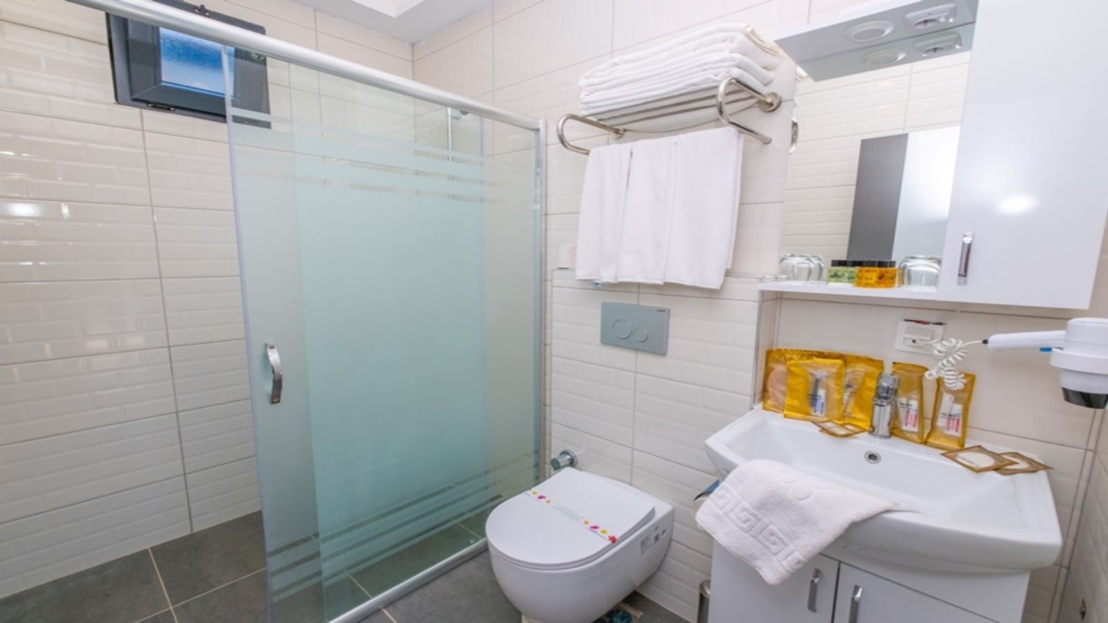 rooms-luxury-beach-suite