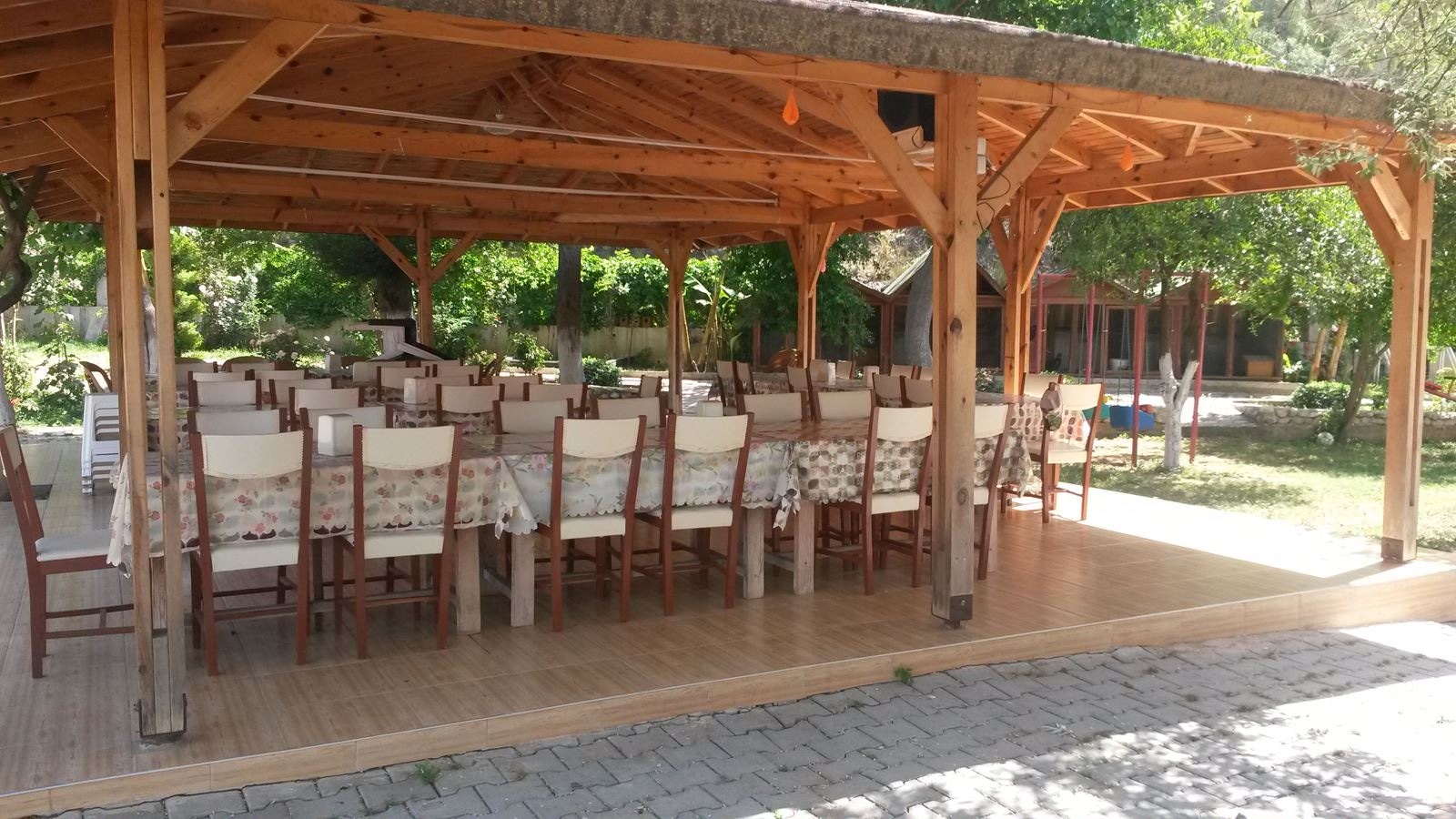 restaurants-kamelya-restaurant