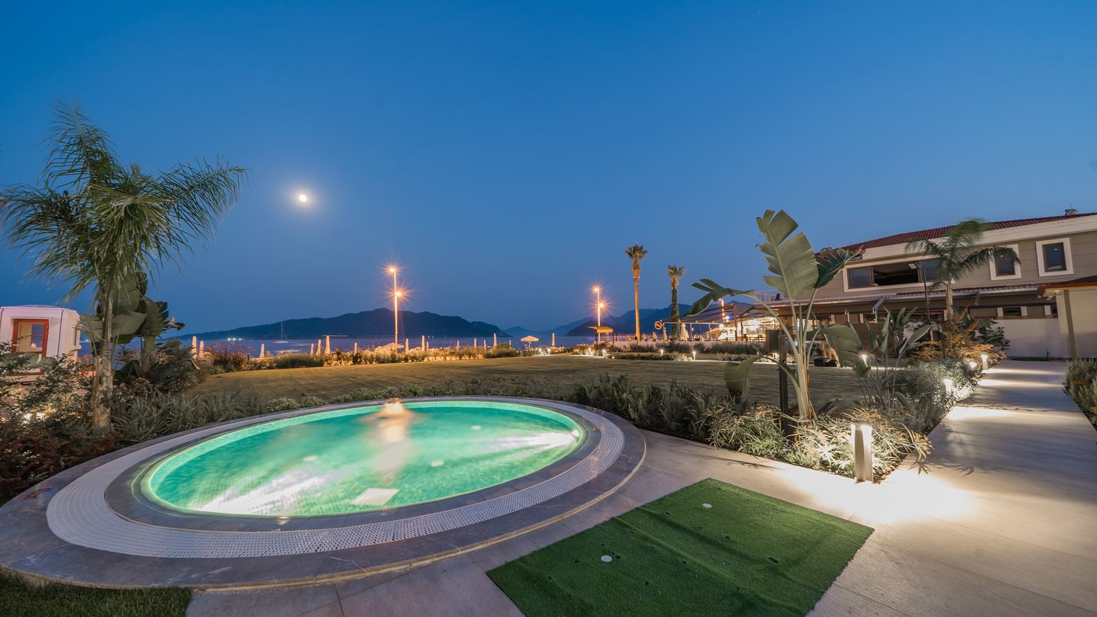 pools-outdoor-childrens-pool