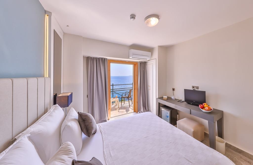 rooms-standard-room-sea-view