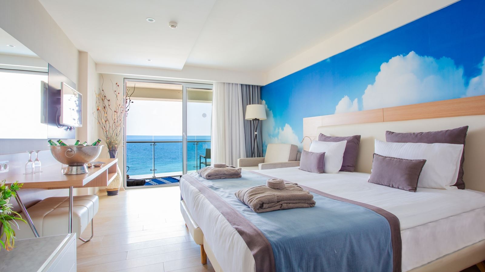 rooms-standard-room-sea-view