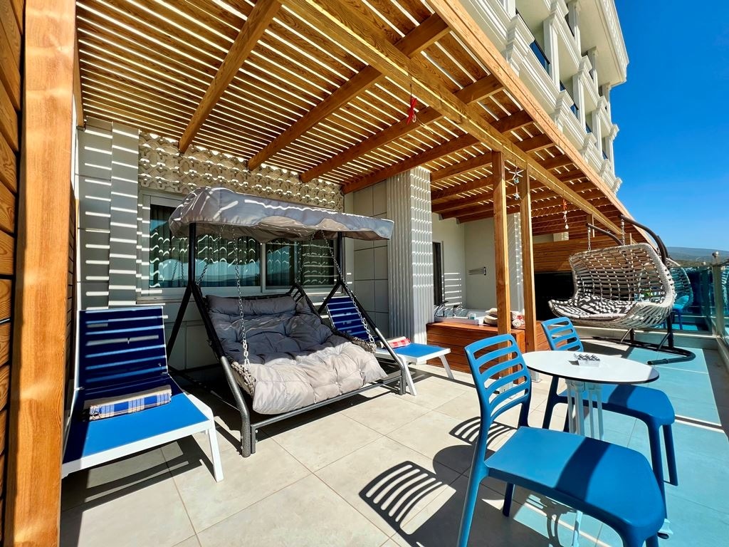 rooms-family-deluxe-room-sea-view-with-jacuzzi