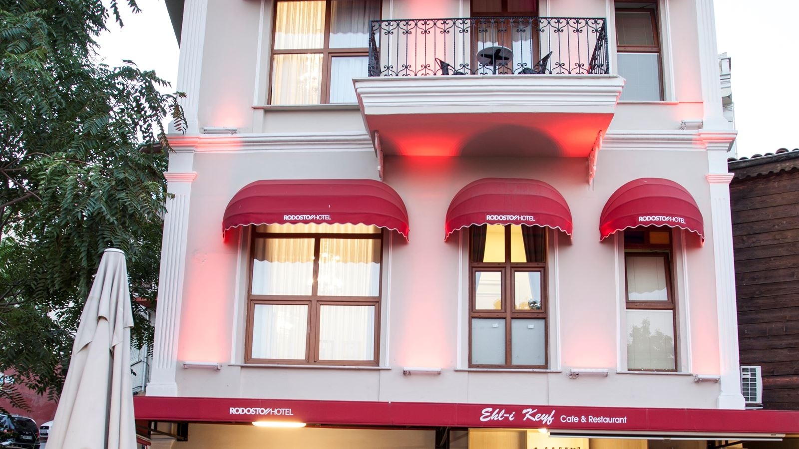 general-main-building