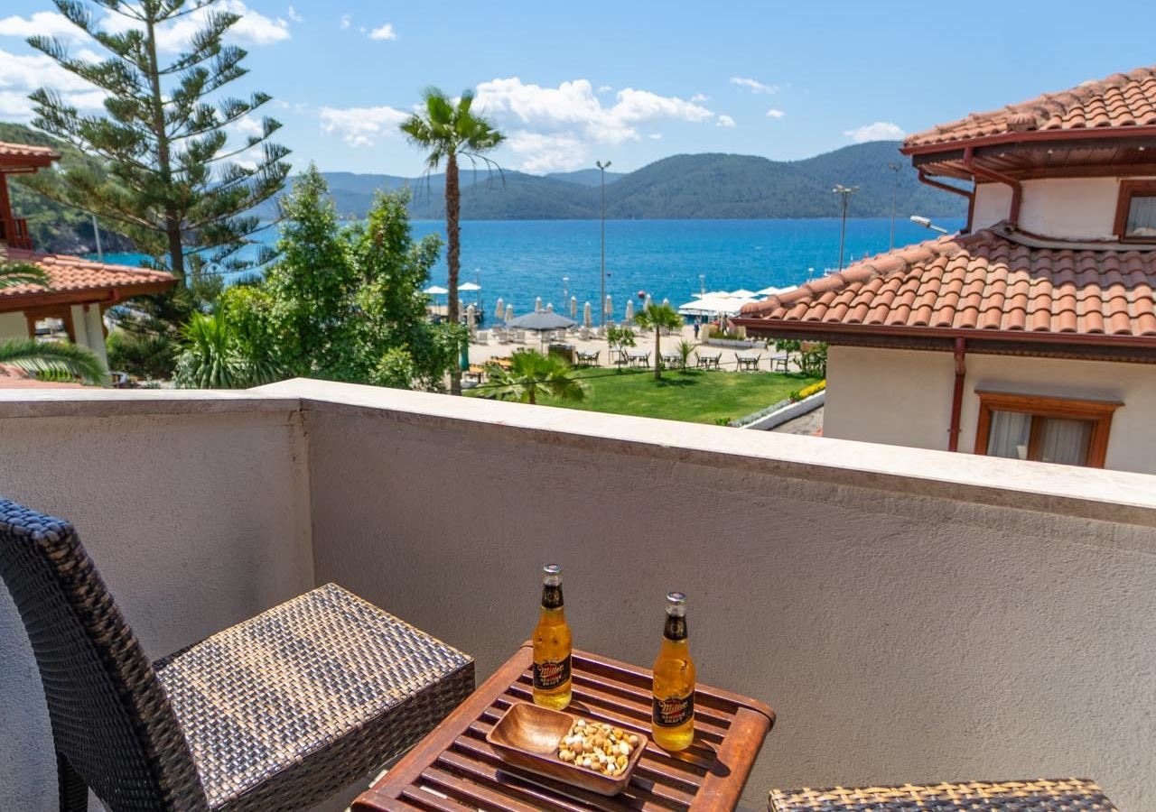 rooms-deniz-manzarali-standart-oda