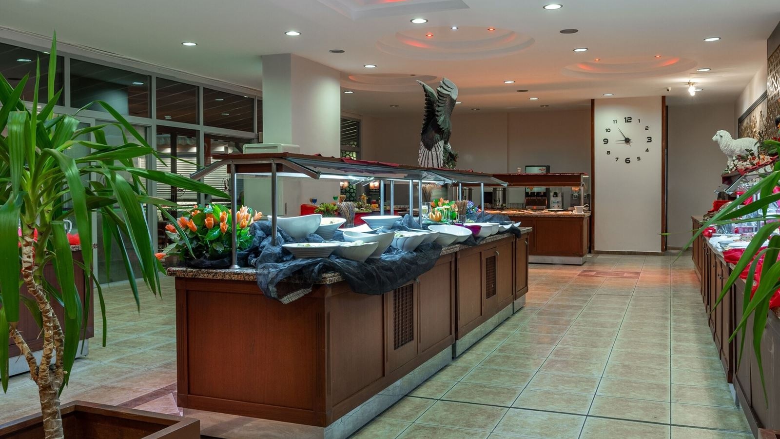 restaurants-main-restaurant