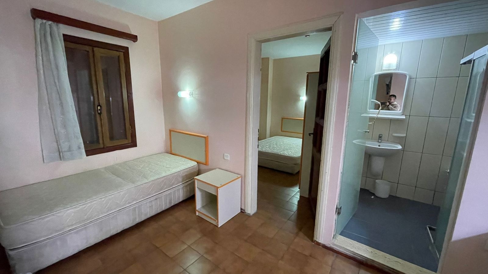 rooms-family-4-bed