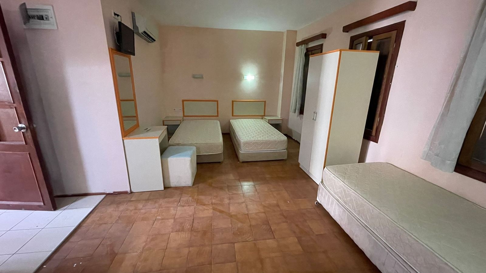 rooms-family-1+1-5-bed