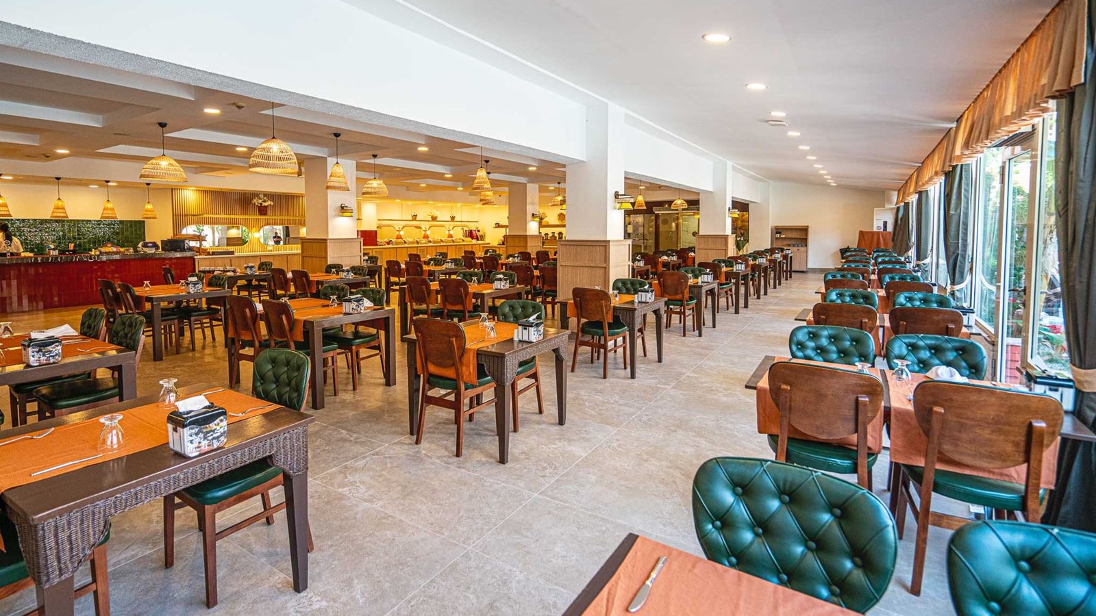 restaurants-restaurants