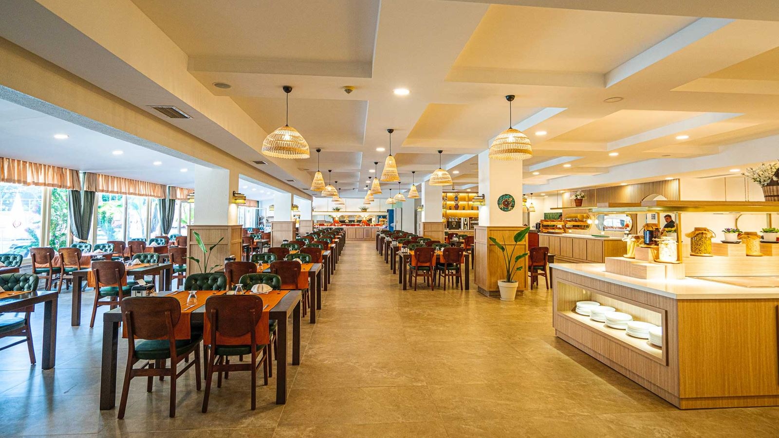 restaurants-restaurants