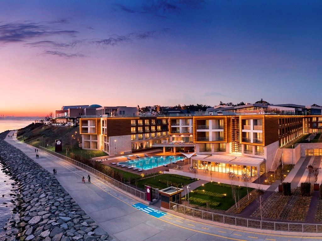 general-main-building