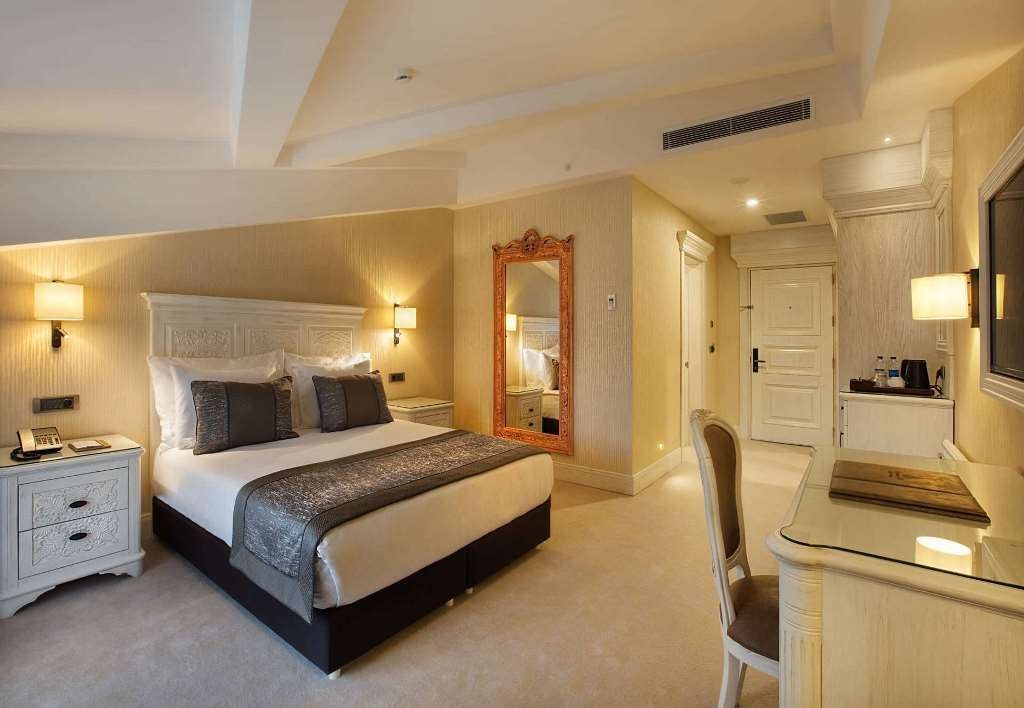 rooms-room-superior-with-terrace