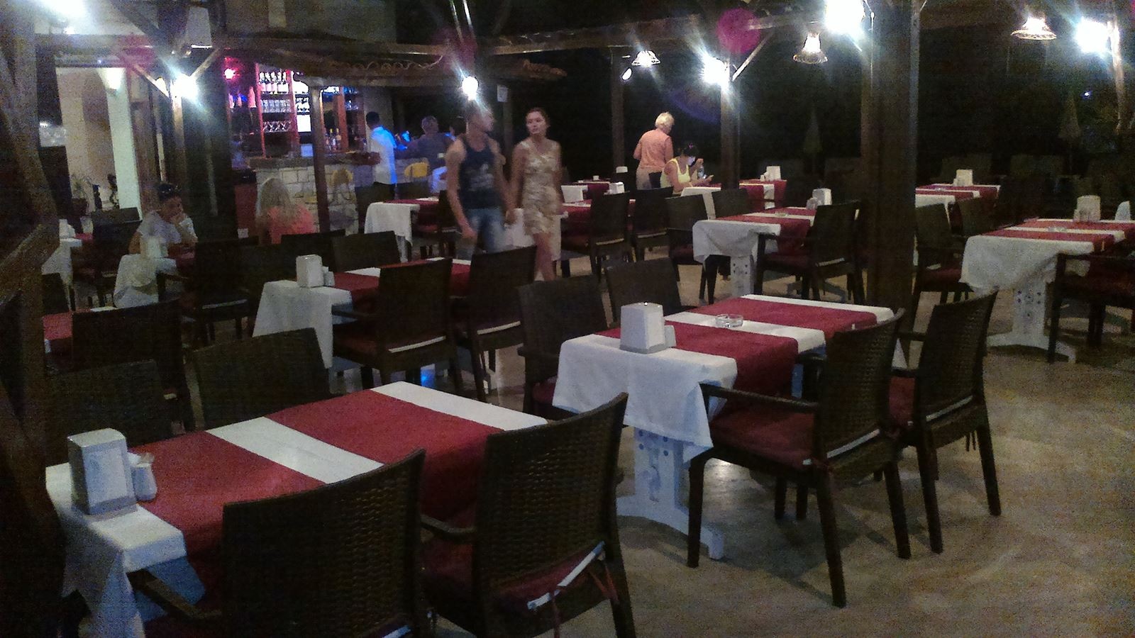 restaurants-main-restaurant