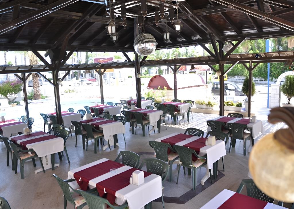 restaurants-restaurants