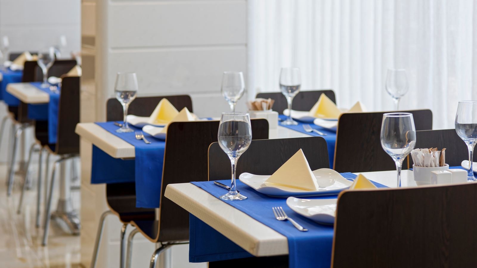 restaurants-main-restaurant