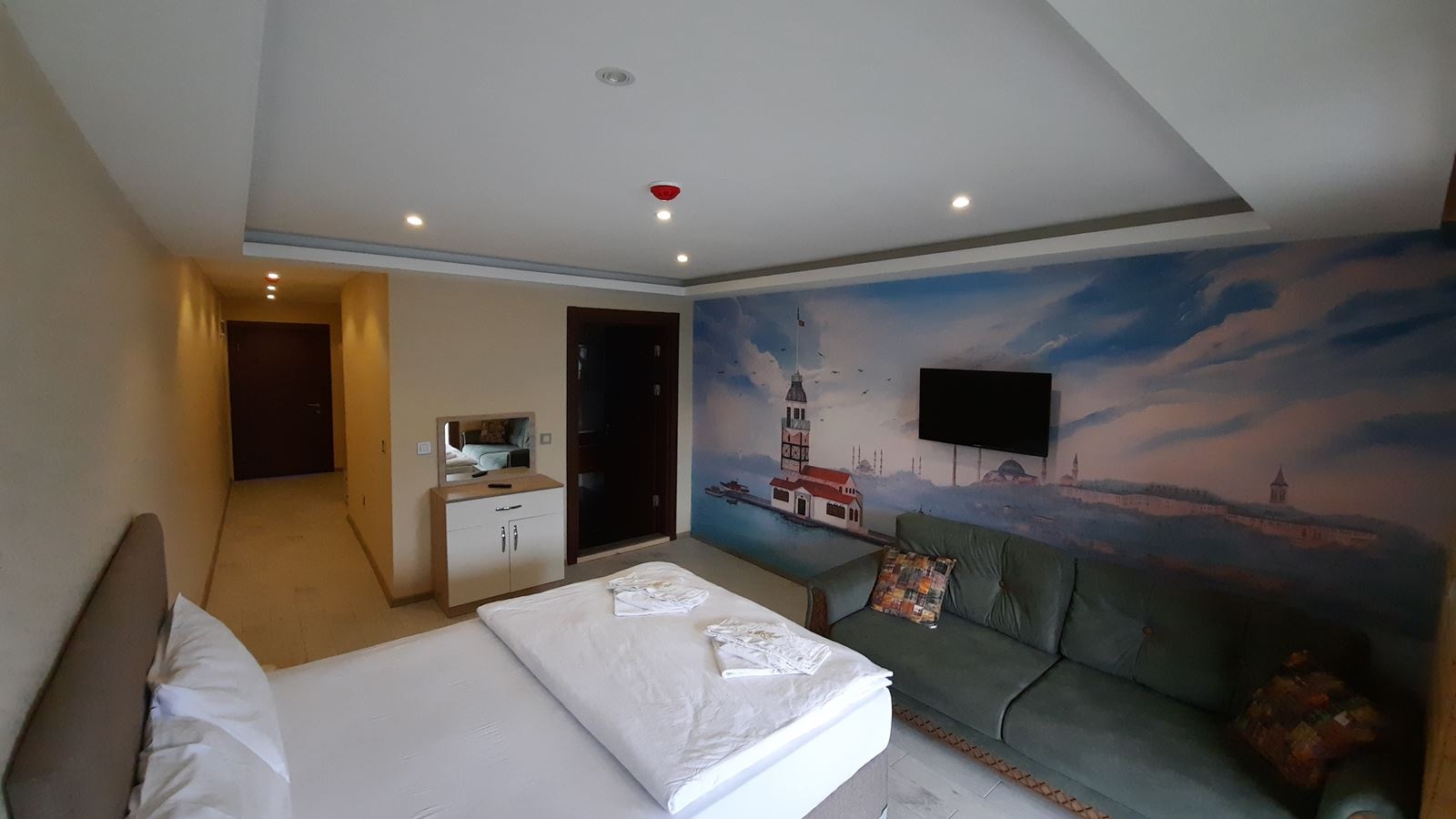 rooms-cift-kisilik-gol-manzarali-oda