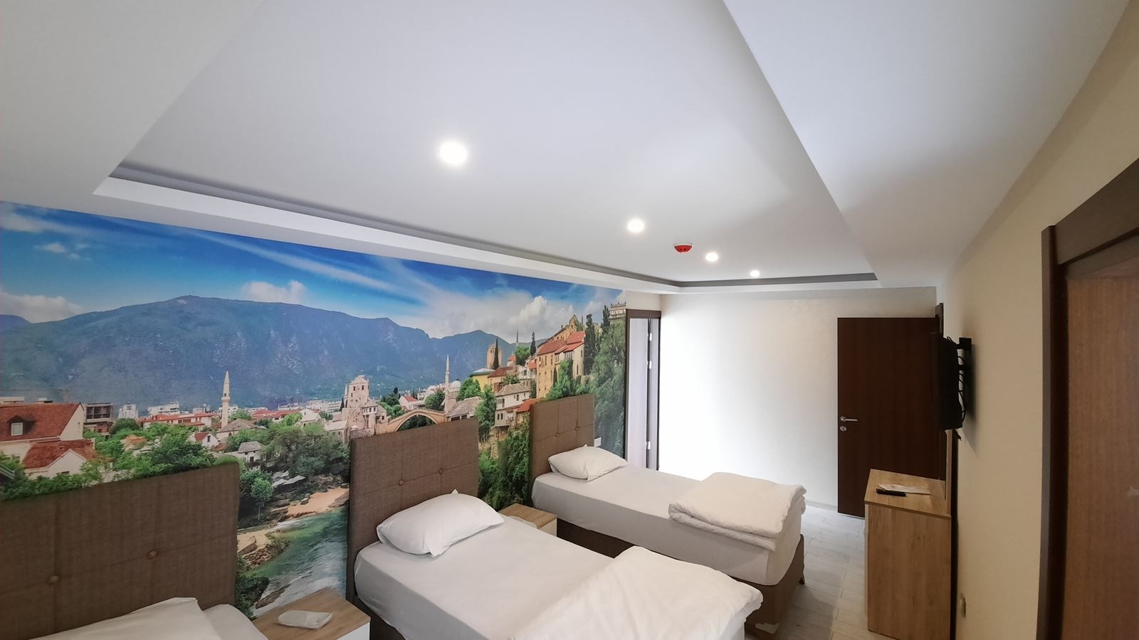 rooms-cift-kisilik-gol-manzarali-oda