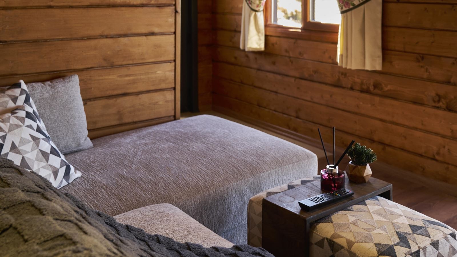 rooms-deluxe-bungalow-1+1