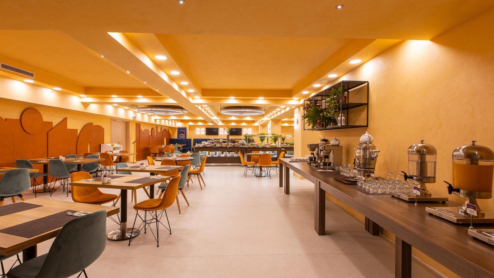 restaurants-ekru-restaurant