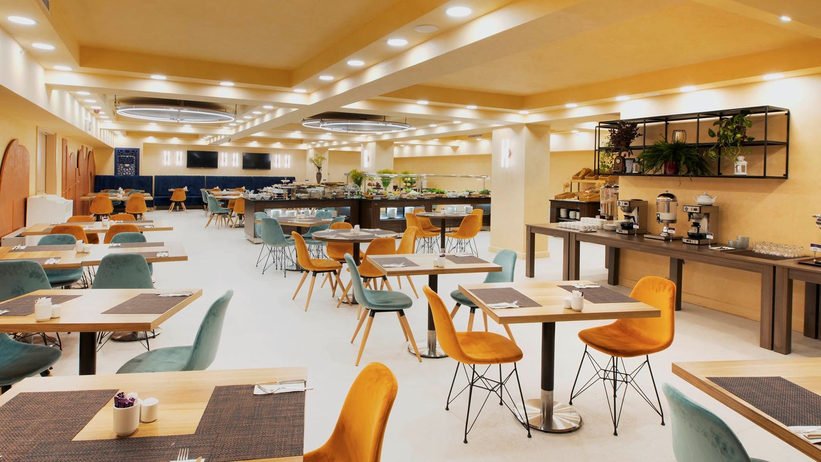 restaurants-ekru-restaurant