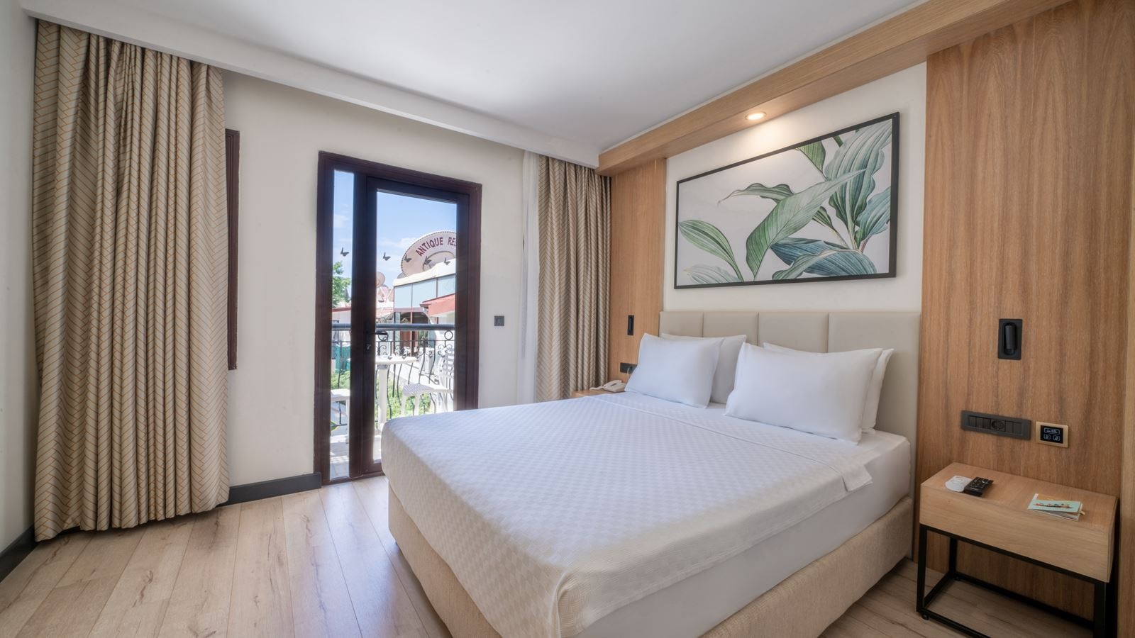 rooms-superior-doubletwin-room