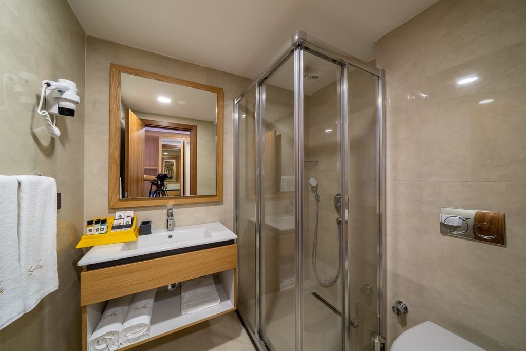 rooms-superior-doubletwin-room