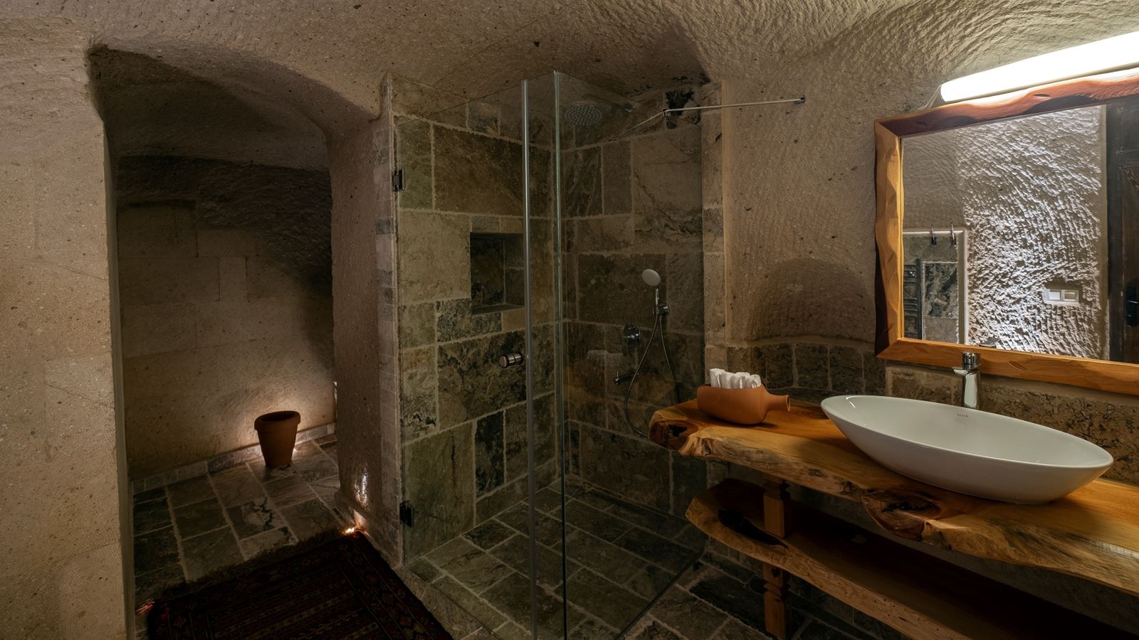 rooms-executive-suite