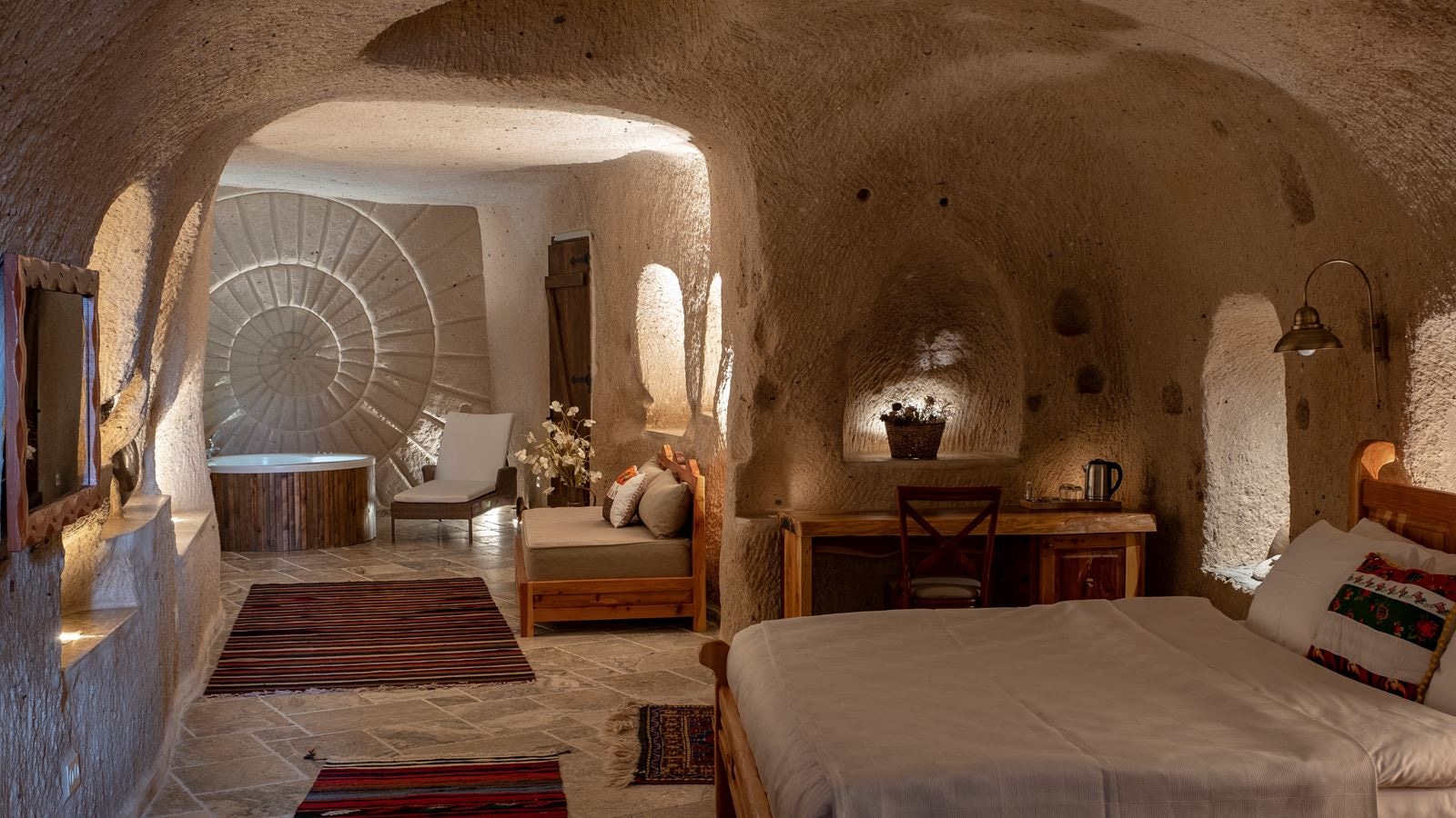 rooms-executive-suite