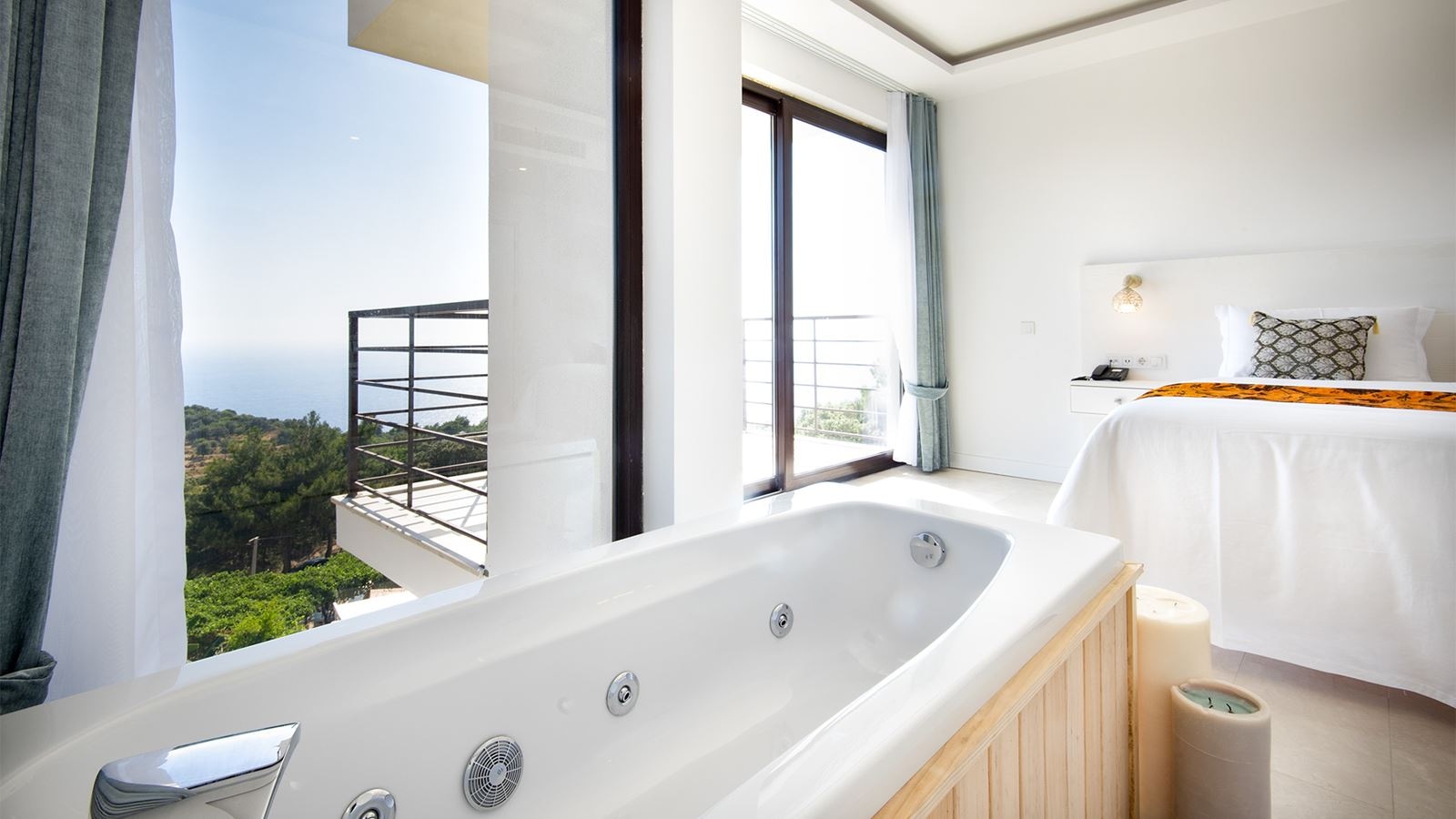 rooms-double-deluxe-with-a-bath