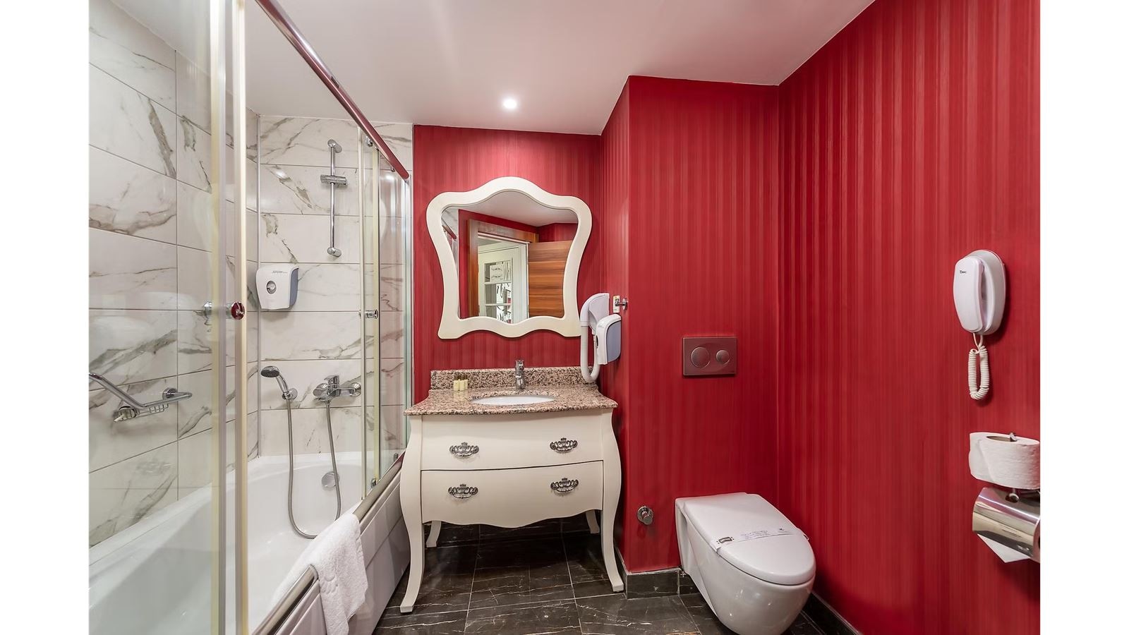 rooms-connection-family-room