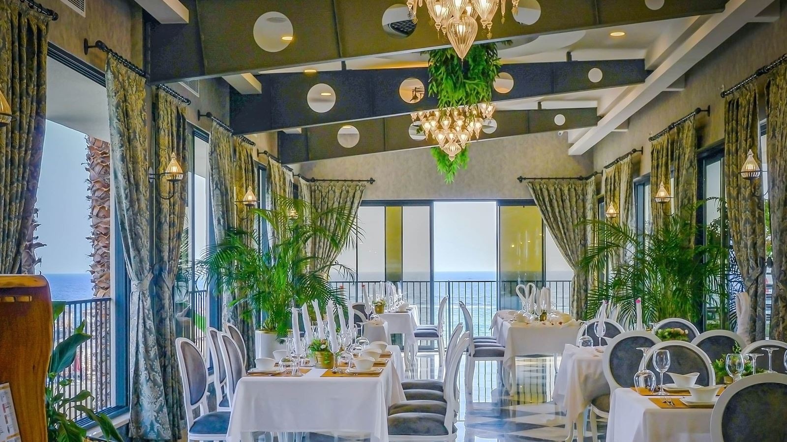 restaurants-ala-carte-restaurant