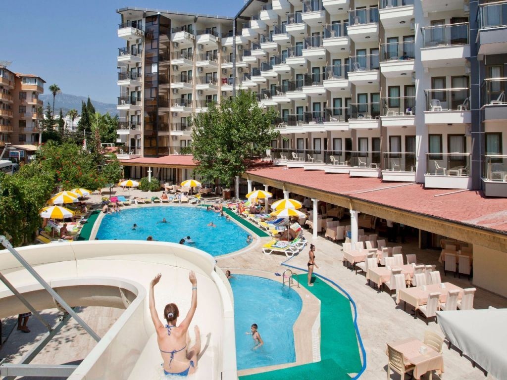 water-park-water-park