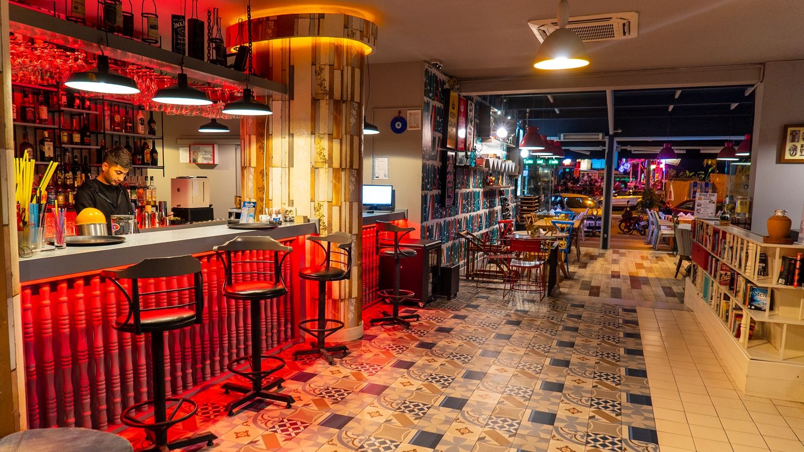 restaurants-mocean-restaurant