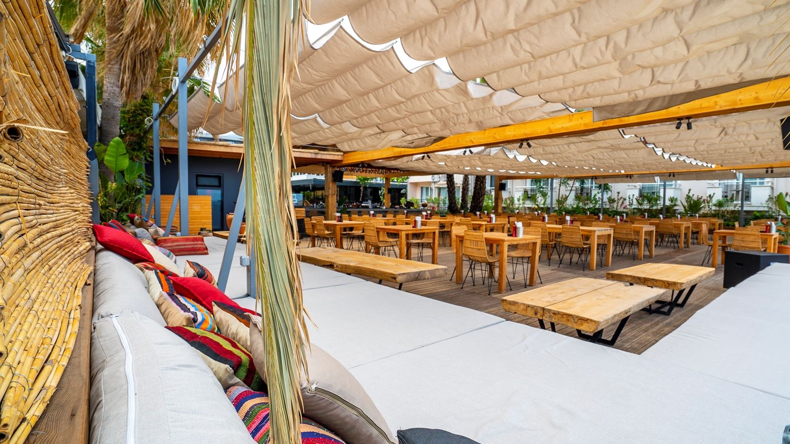 restaurants-teras-restaurant