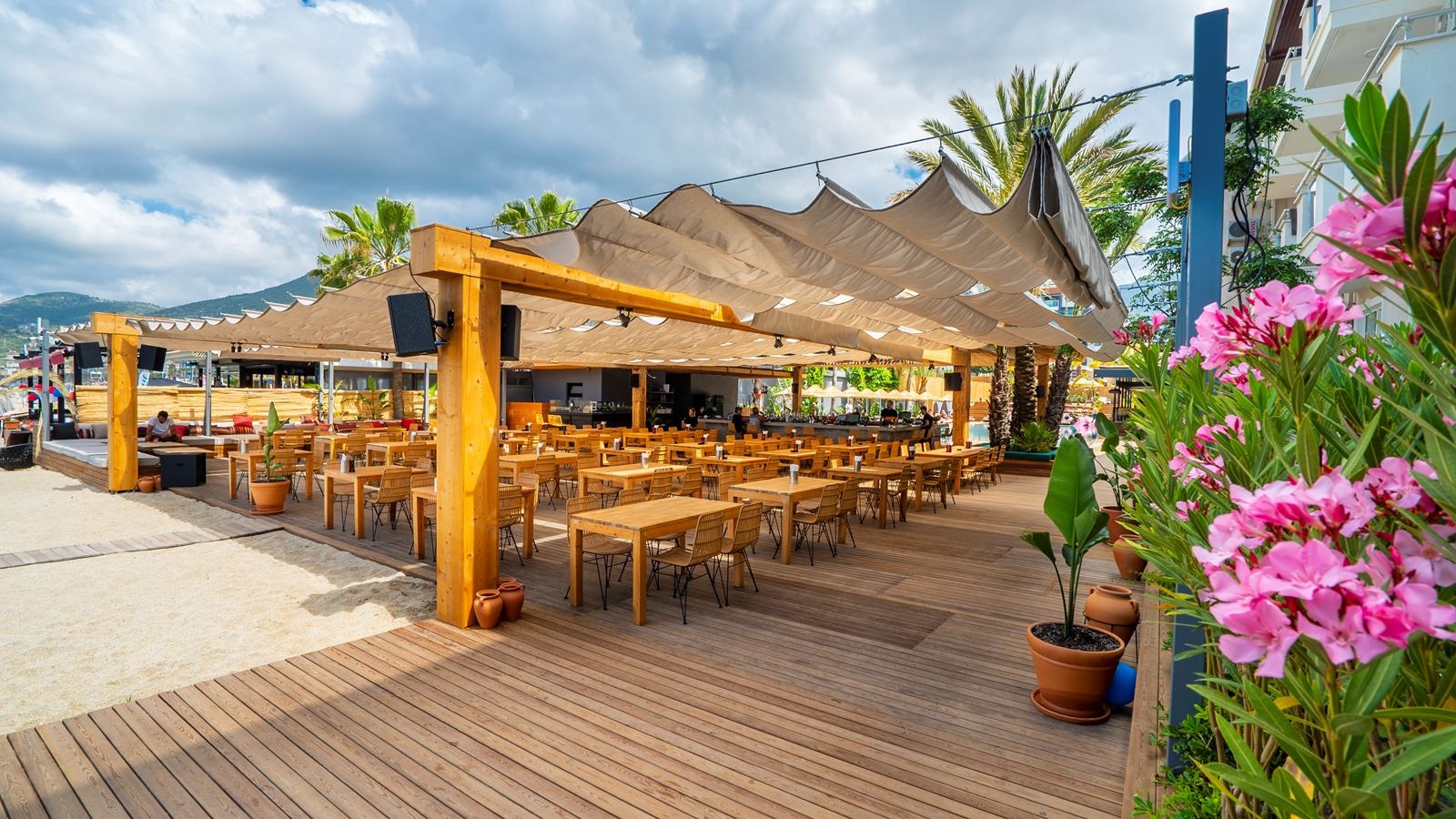 restaurants-teras-restaurant