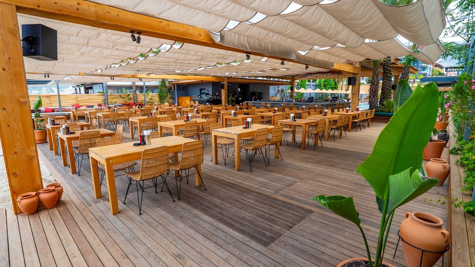 restaurants-teras-restaurant