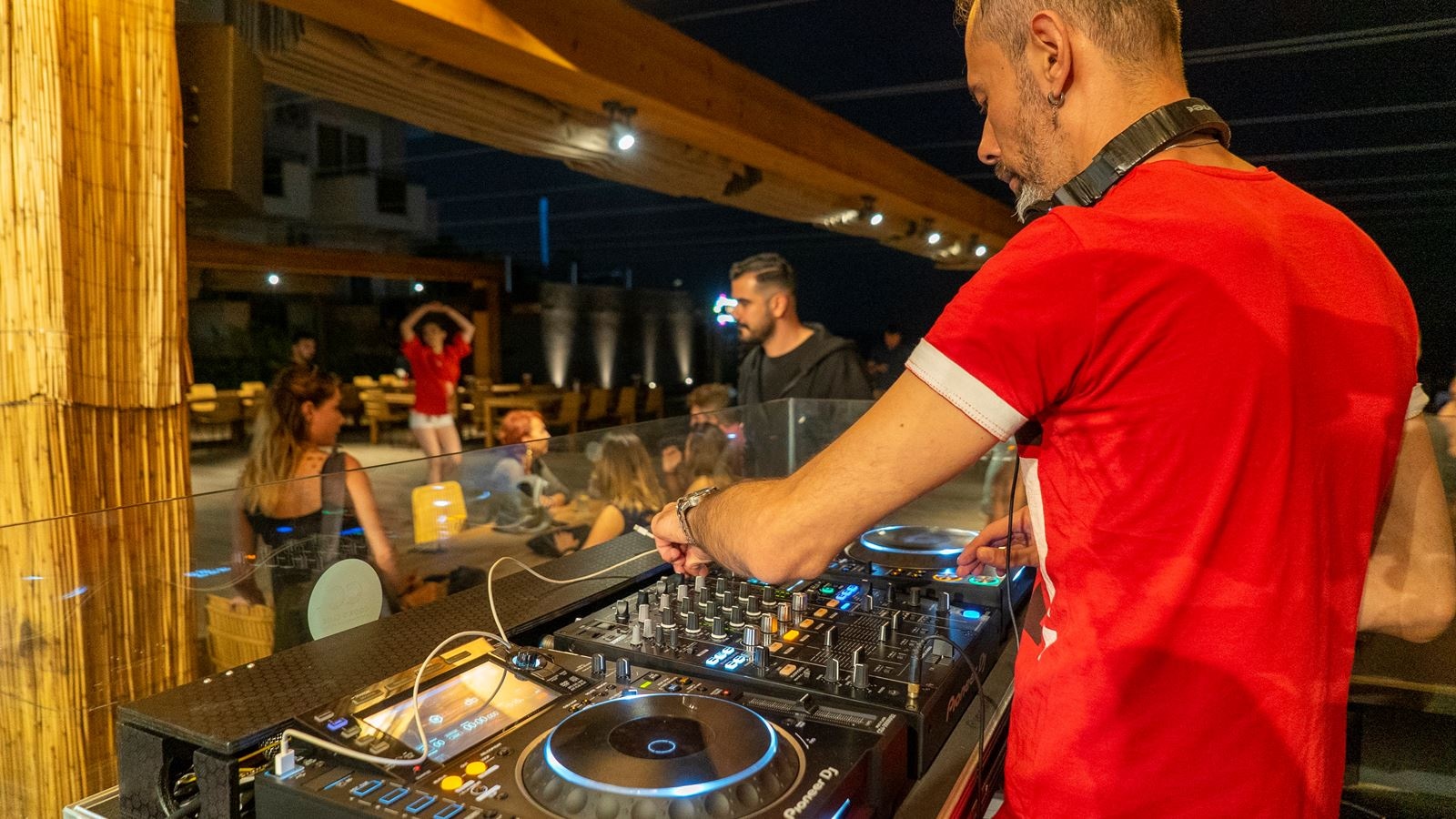 bars-captain-cook-bar